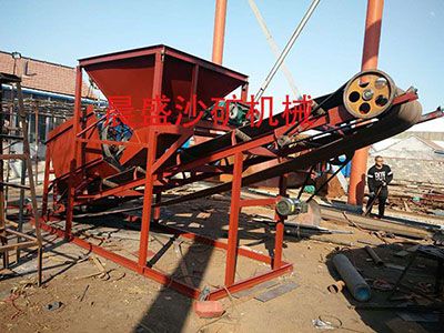小型（xíng）篩沙機1.jpg
